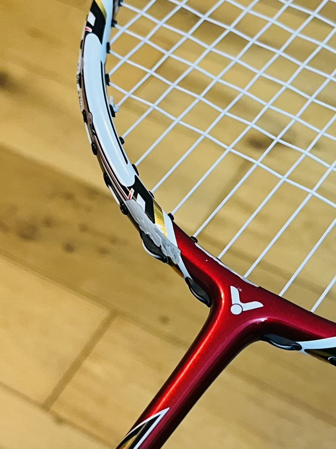 VICTOR THRUSTER K8000 used badminton racket 3U strung 26lbs