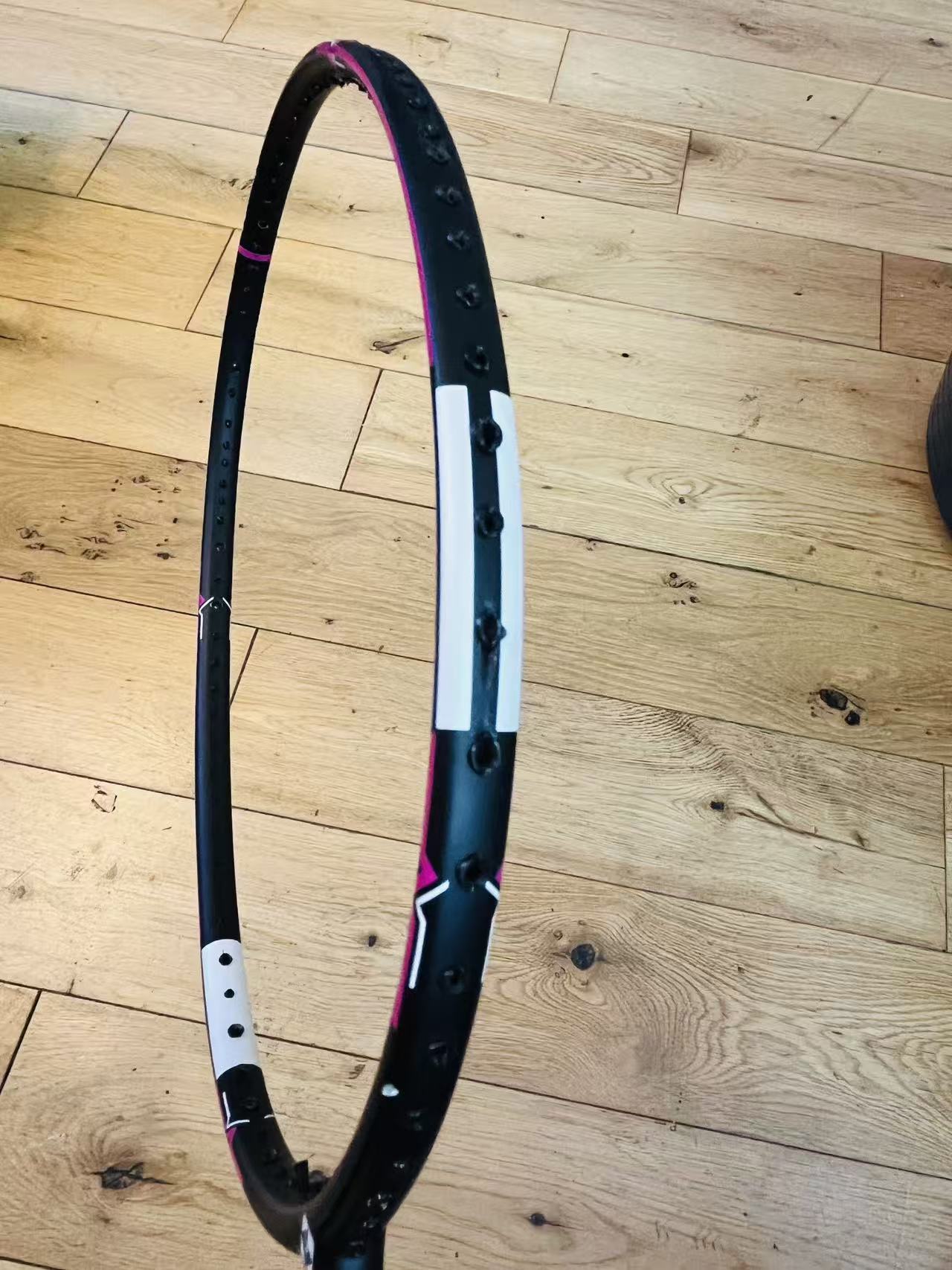 KUMPOO carbon fiber badminton racket free restringing 24-26 lbs
