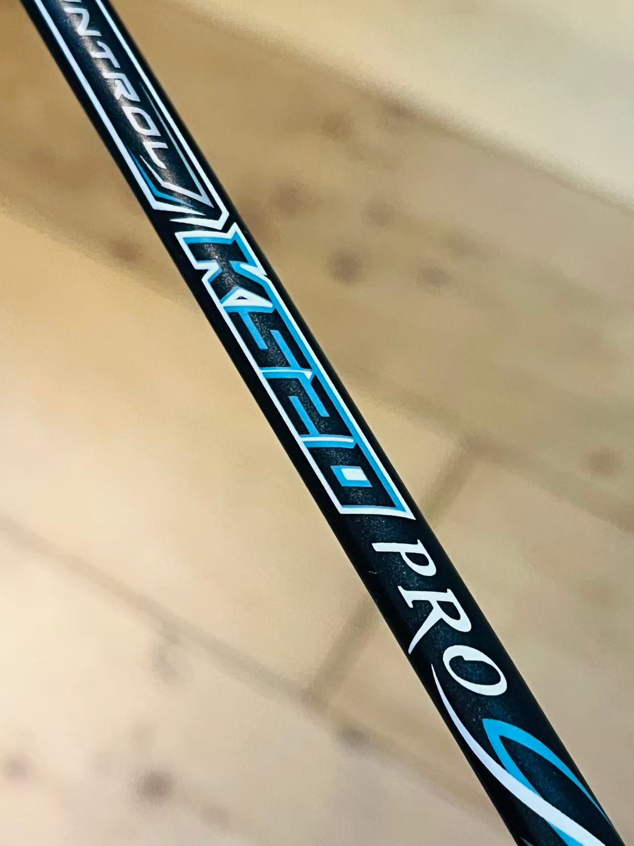 KUMPOO used carbon fiber badminton racket 4U strung 24 lbs(max 28lbs)