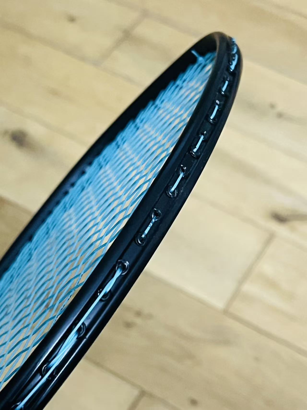 PURE black carbon fiber racket 4U strung 25lbs