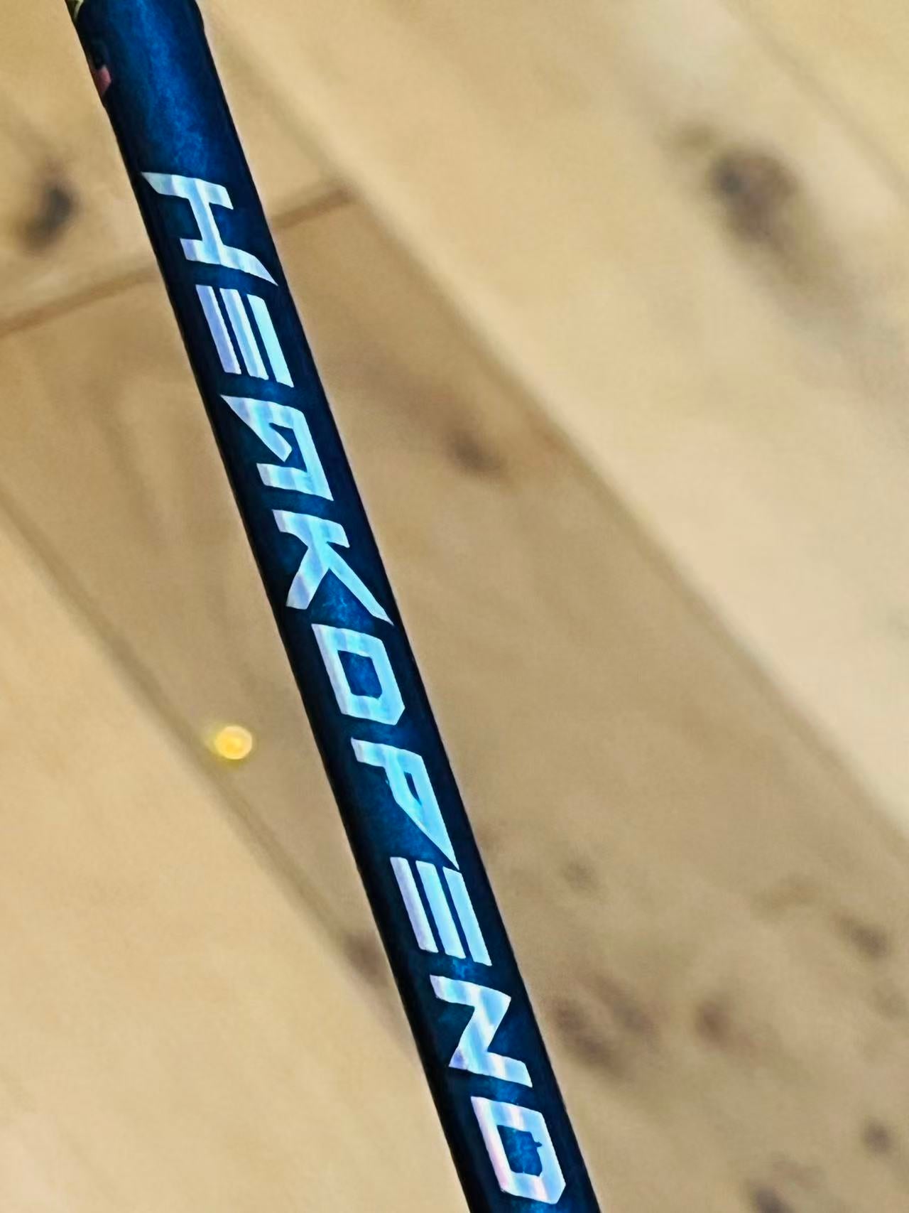 Pure Carbon fiber badminton racket 4UG5 free strung MAX30lbs