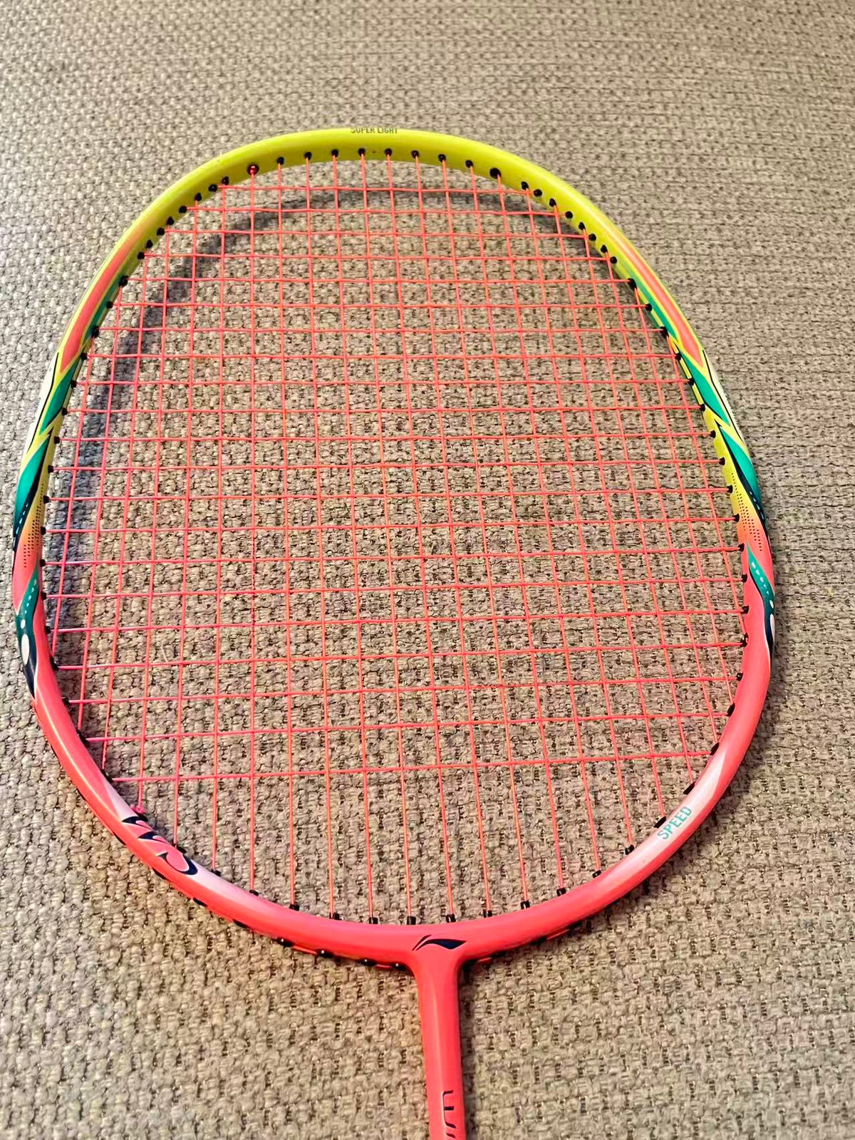 Li-Ning used Windstorm 72Speed head light 6U badminton racket strung 25lbs