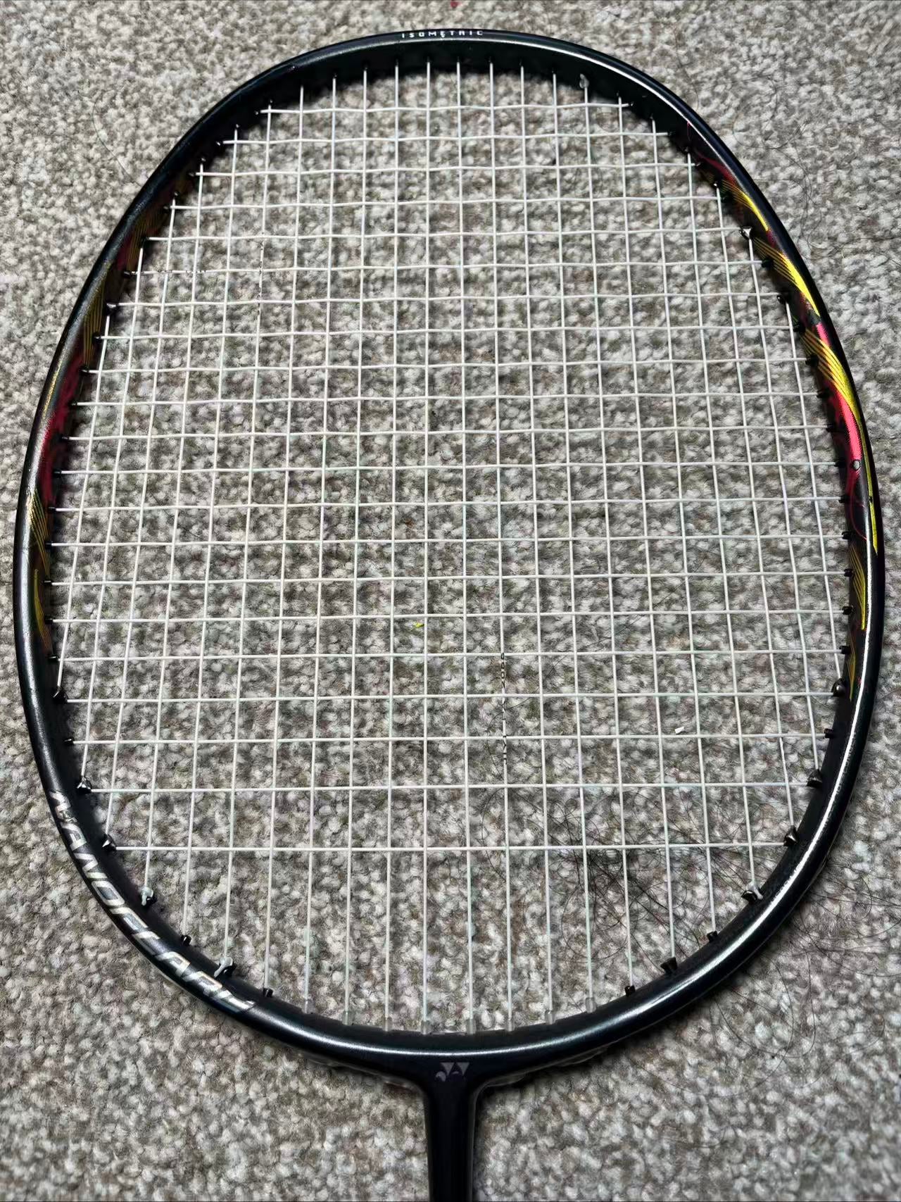 Yonex used Nanoflare 800 badminton racket strung 4U 26lbs