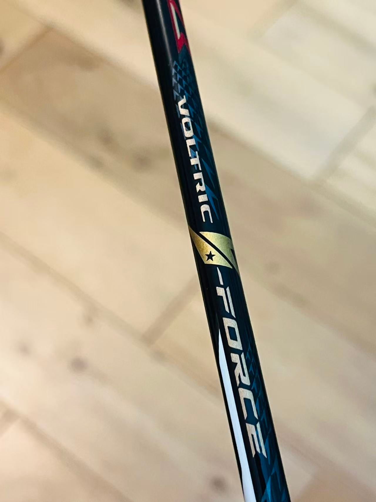 Yonex used Voltric force badminton racket 3U unstrung
