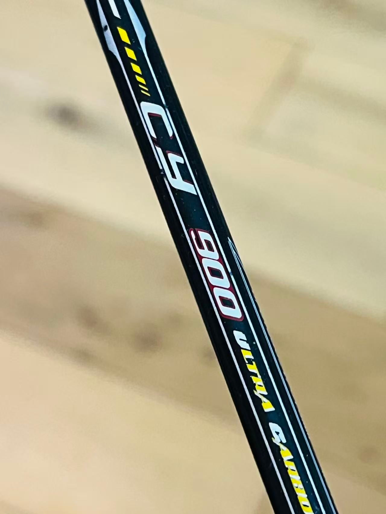 Li-Ning used CY 900  badminton racket 3U strung 26lbs