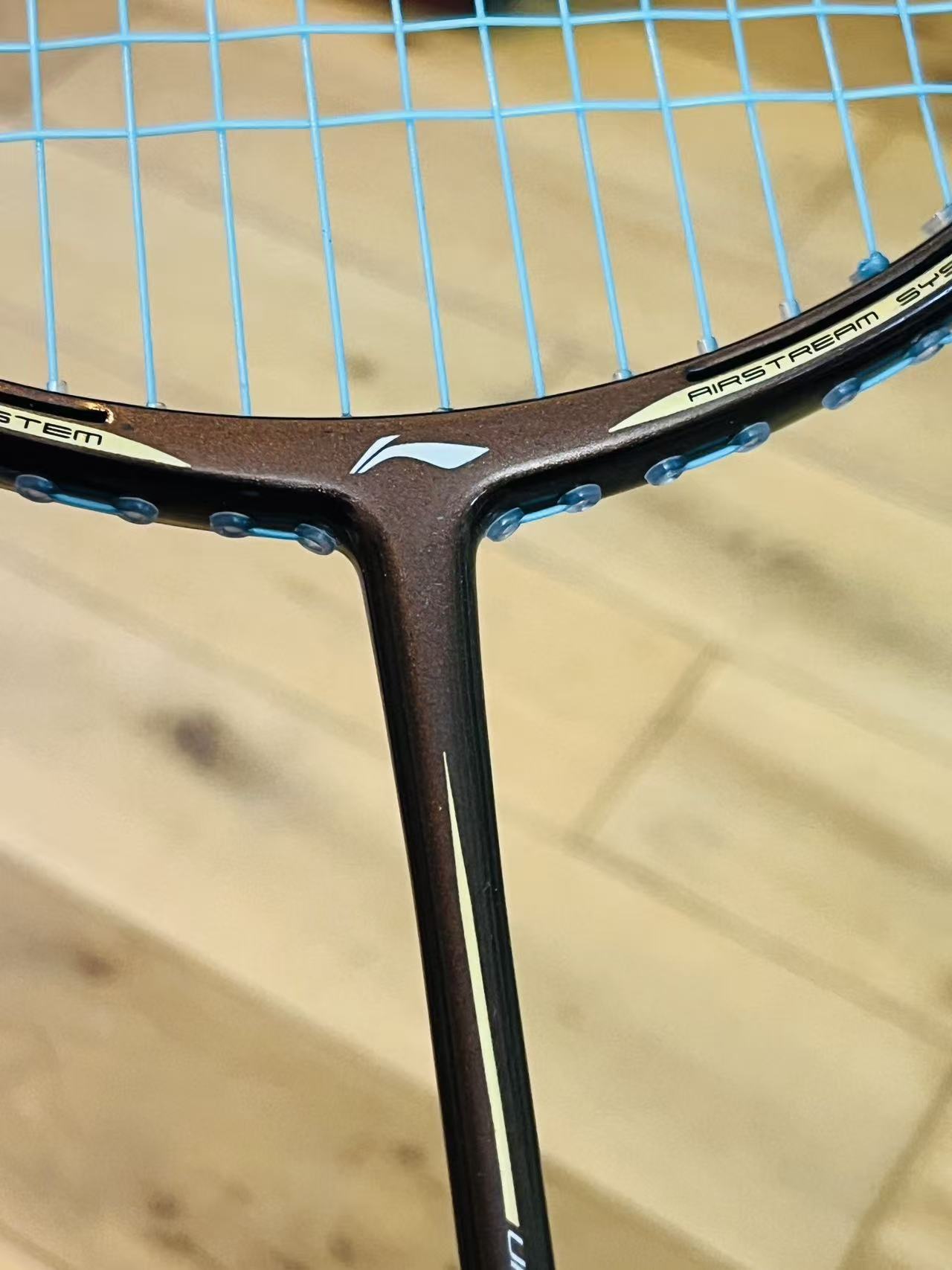 Li-Ning used AIR-STREAM 36TD  badminton racket 4U strung 24lbs