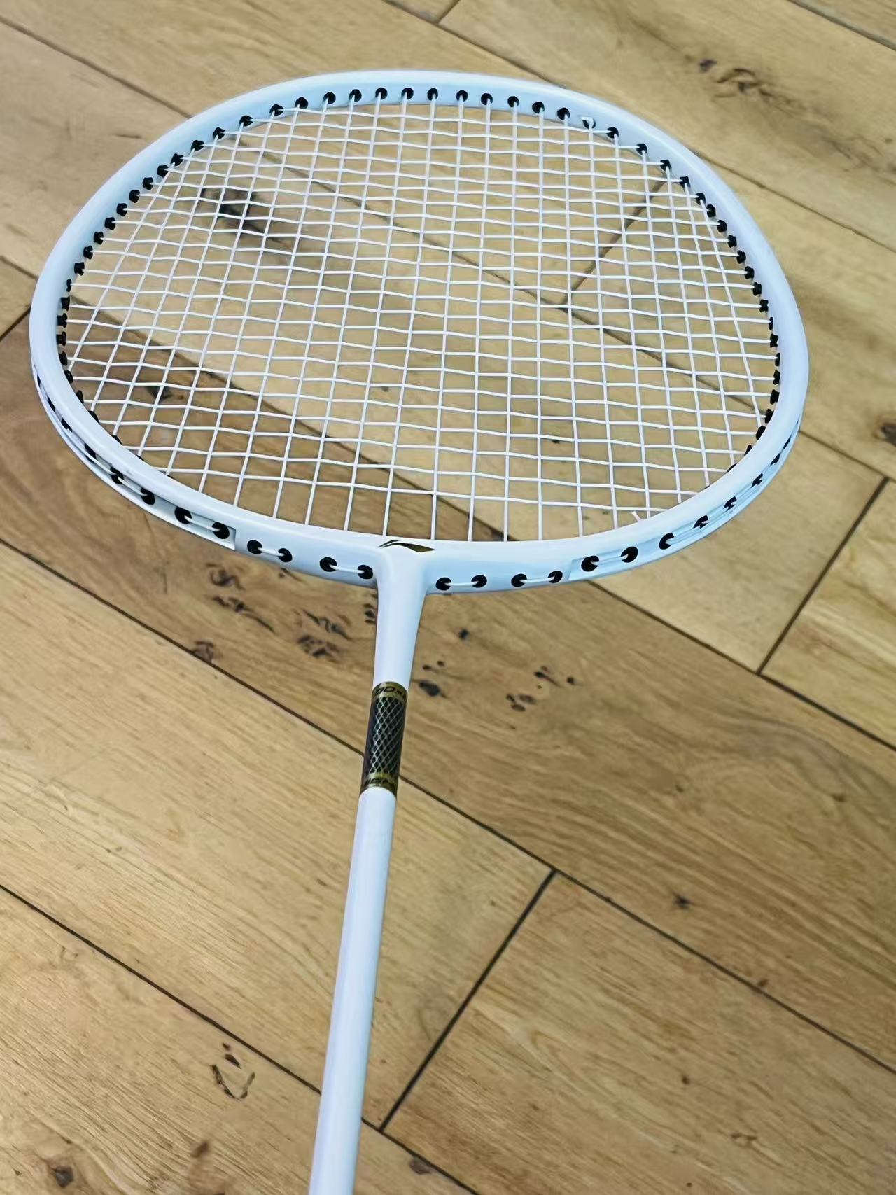 Li-Ning used badminton racket strung 22lbs