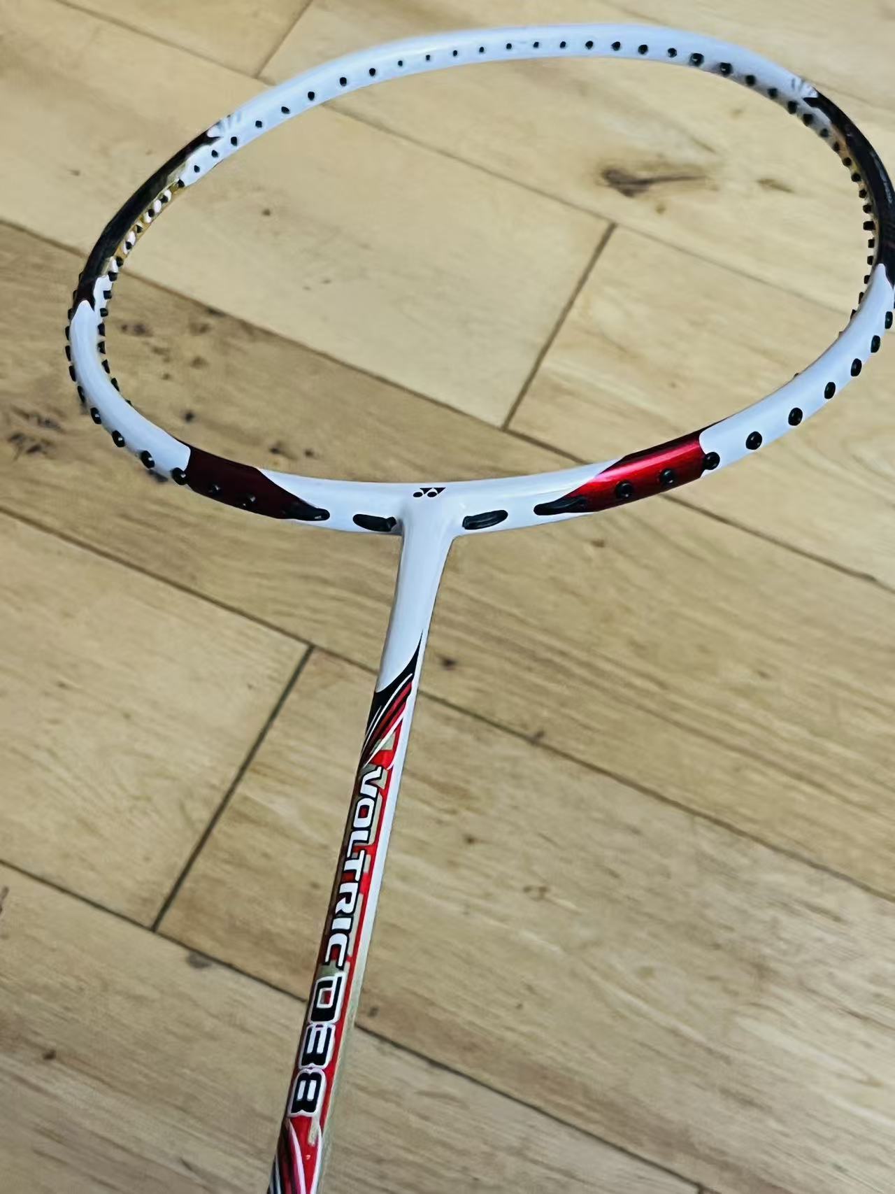 Yonex used Voltric D38 badminton racket unstrung 24lbs
