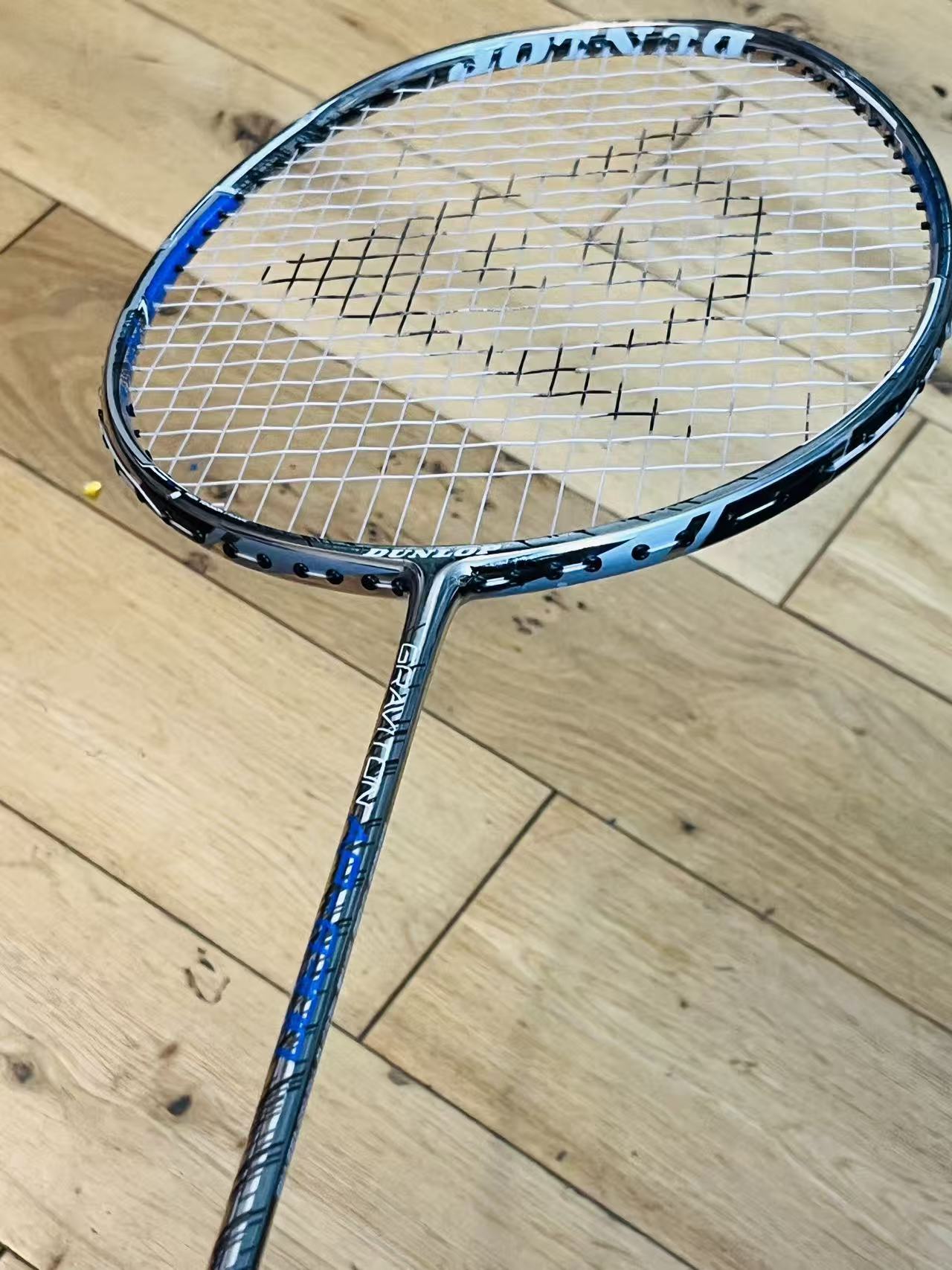 DUNLOP brand racket strung 23lbs