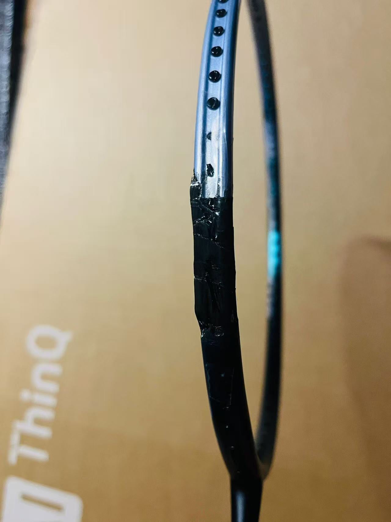 Broken racket's frame welding