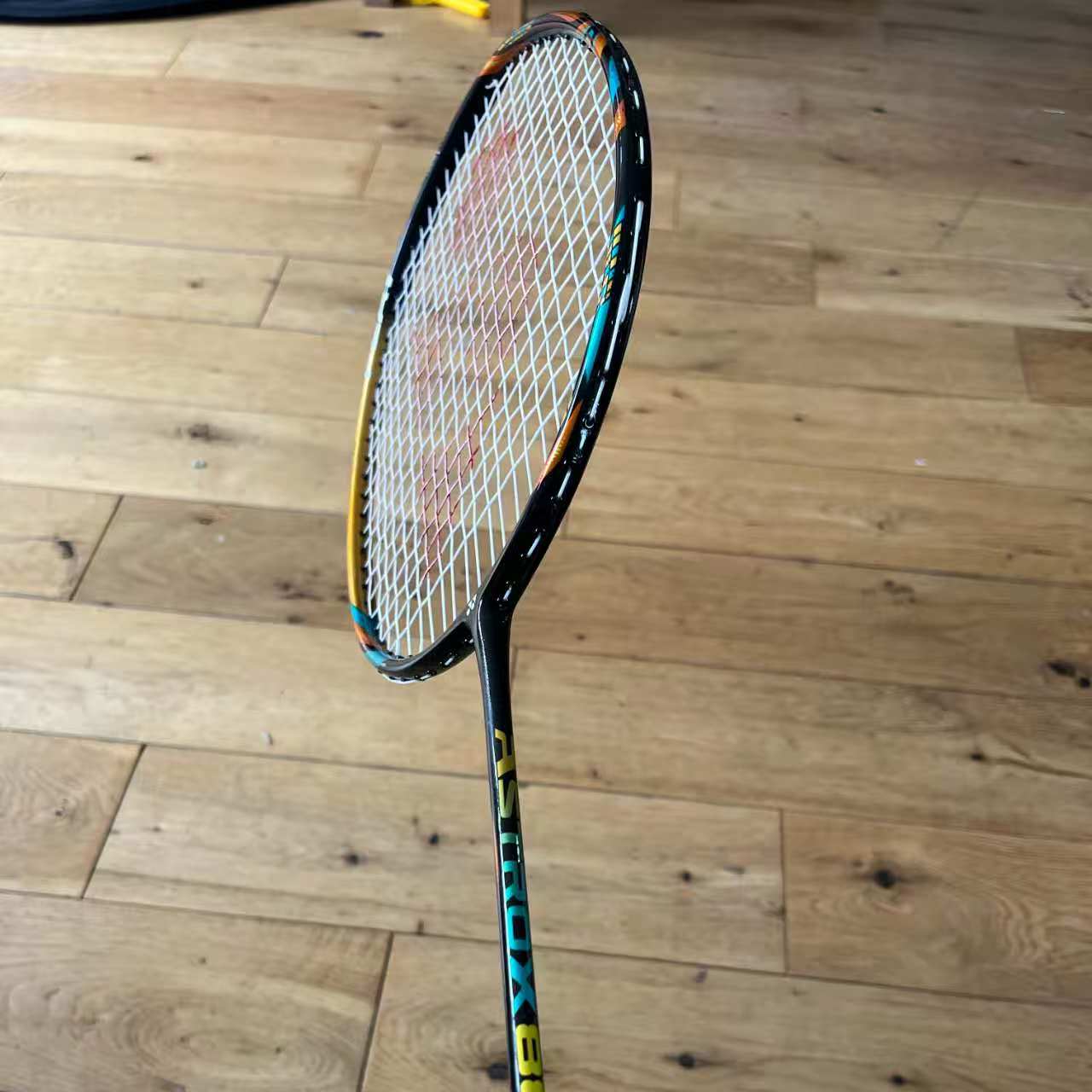 Yonex used Astrox 88D Play badminton racket strung 4U 26lbs