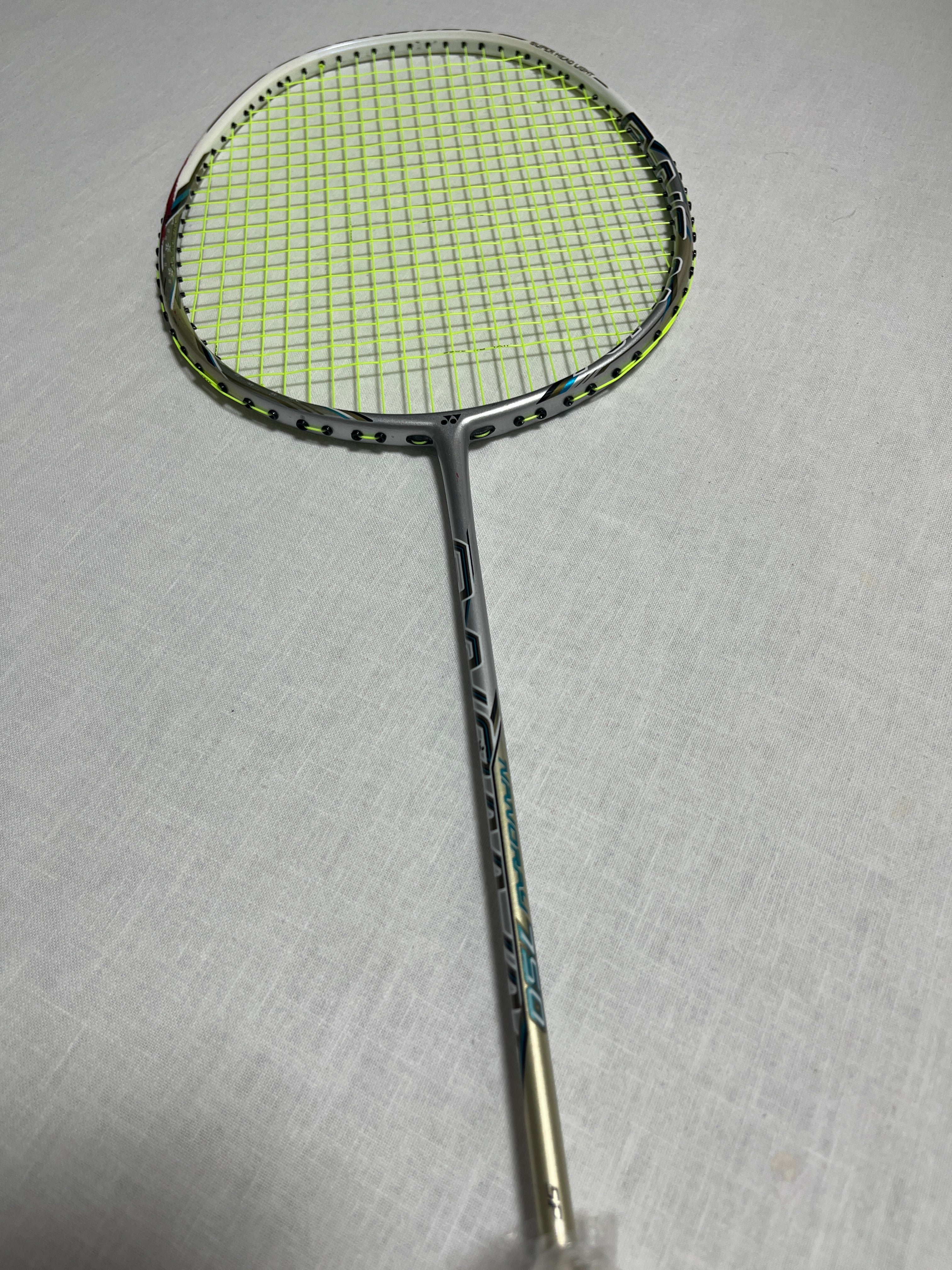 Yonex NanoRay 750 badminton racket