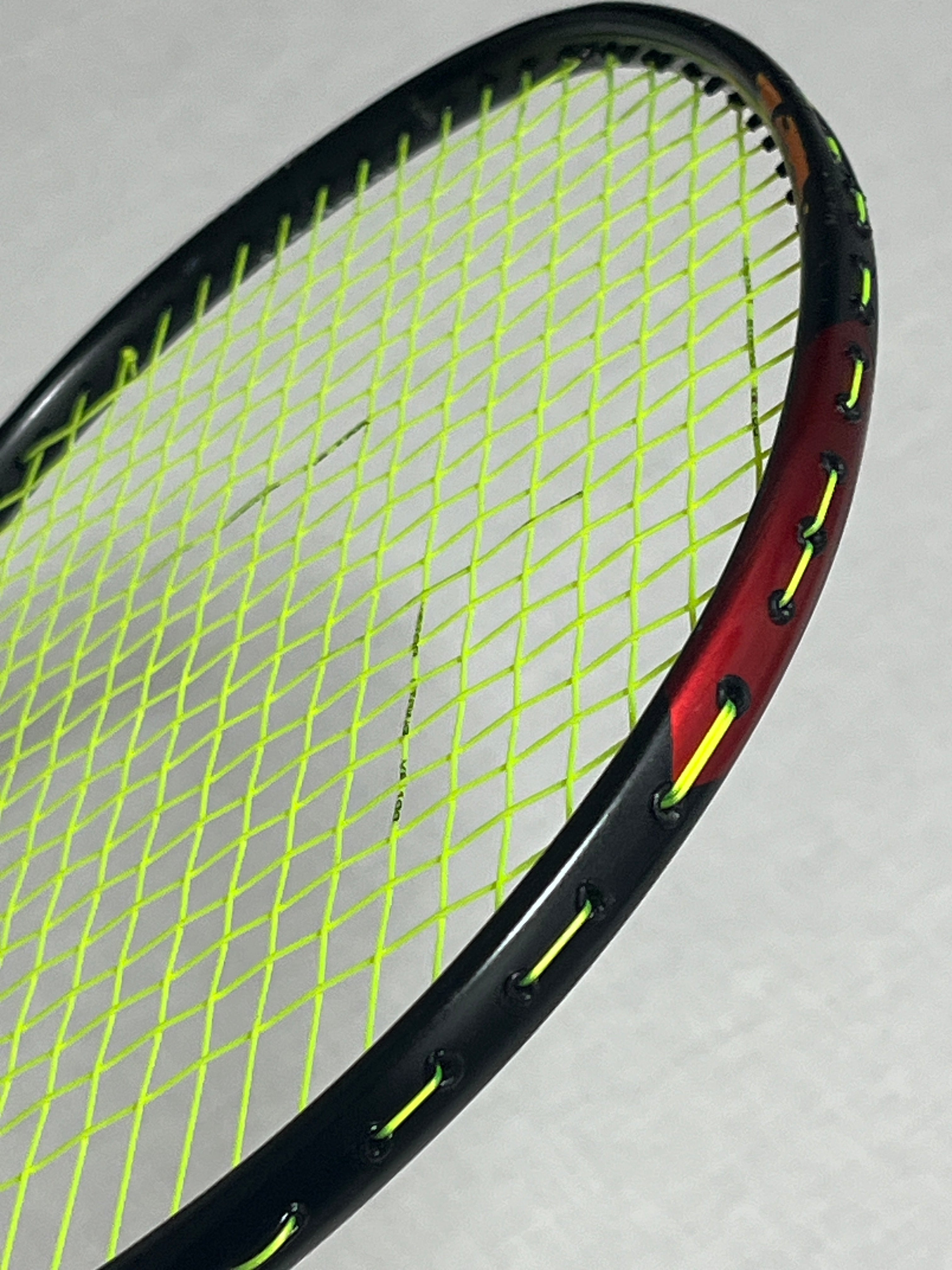 Yonex used Duora 33 badminton racket strung 26lbs 4U