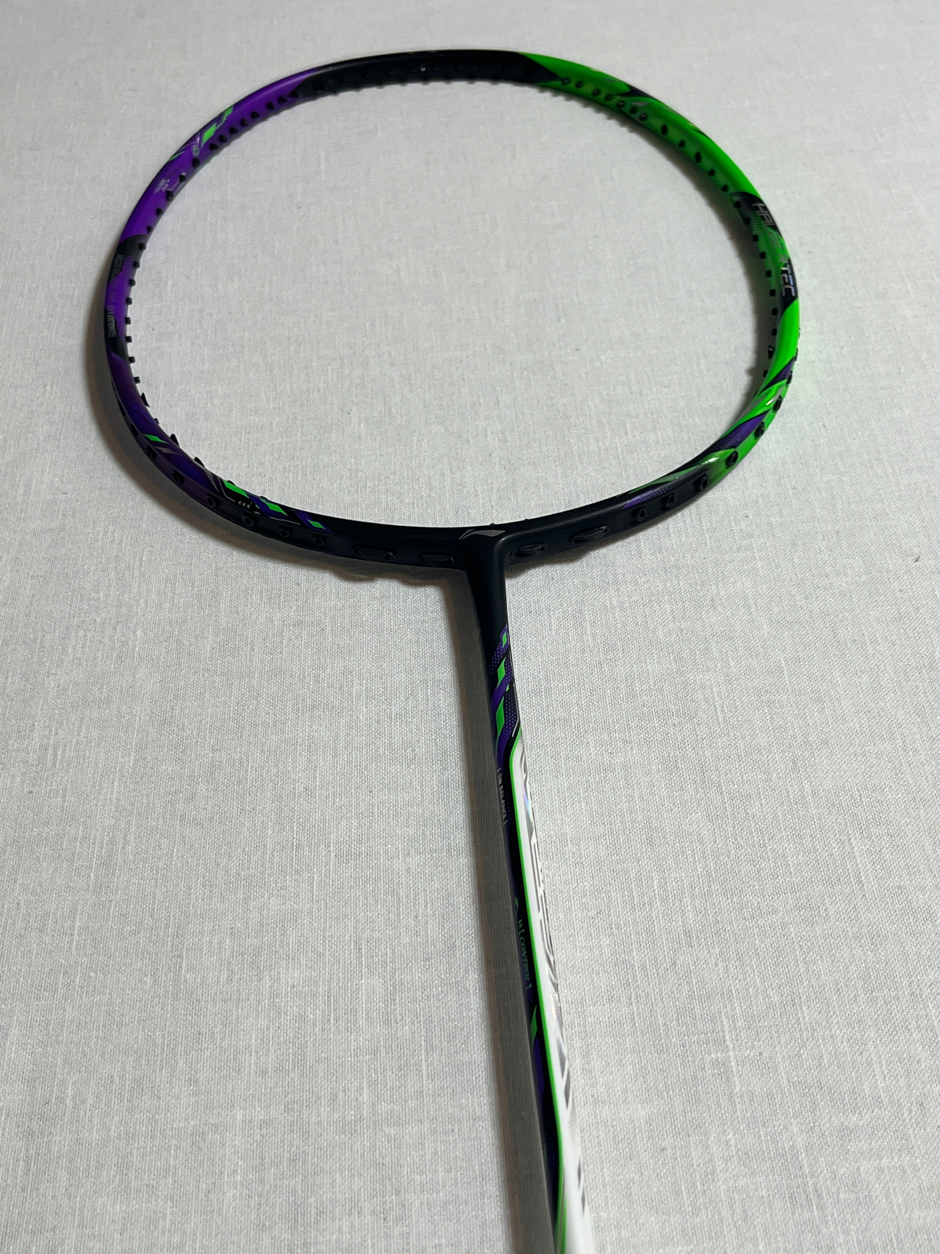 Li-Ning used HALBERTEC 9000 badminton racket 4U unstrung