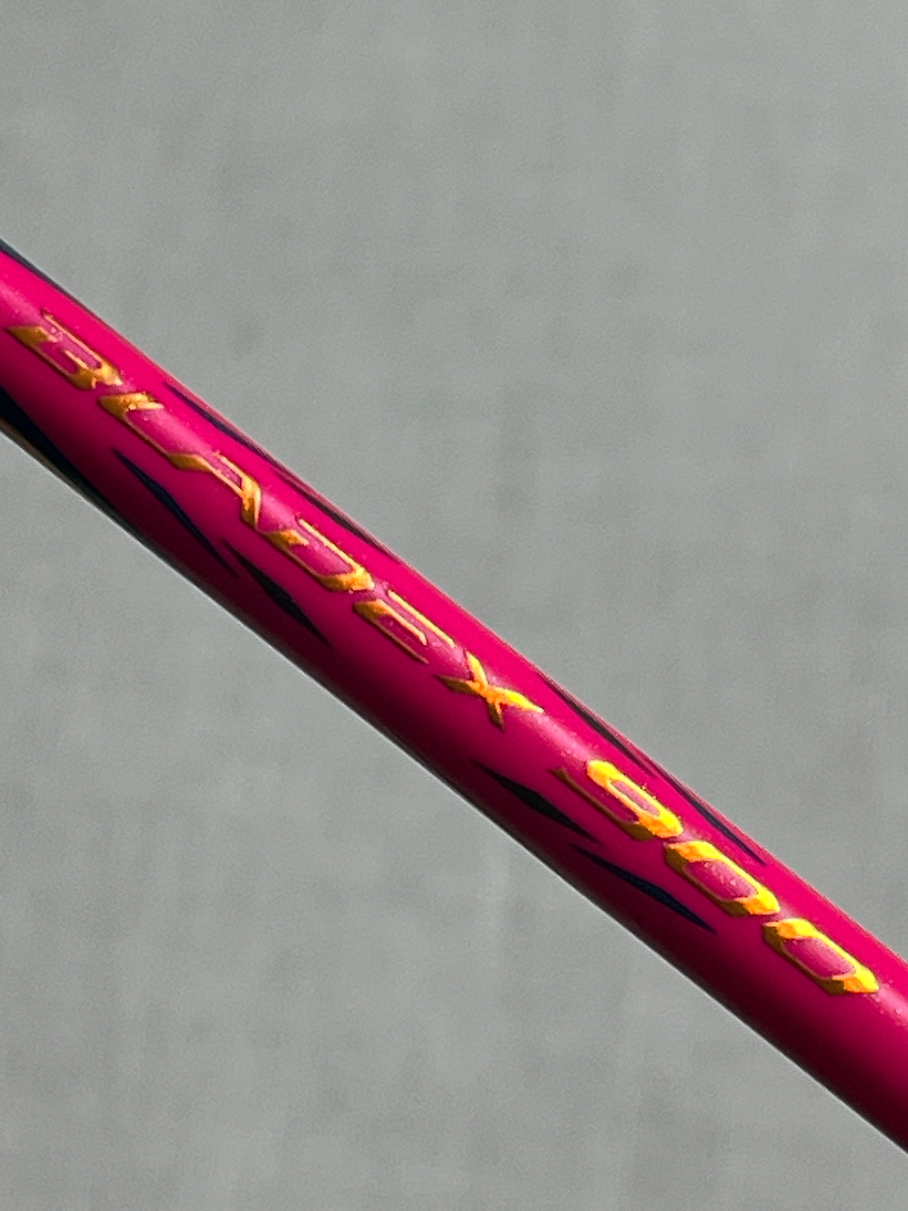 Li-Ning used BLADEX 900 badminton racket 4UG6 strung 26lbs