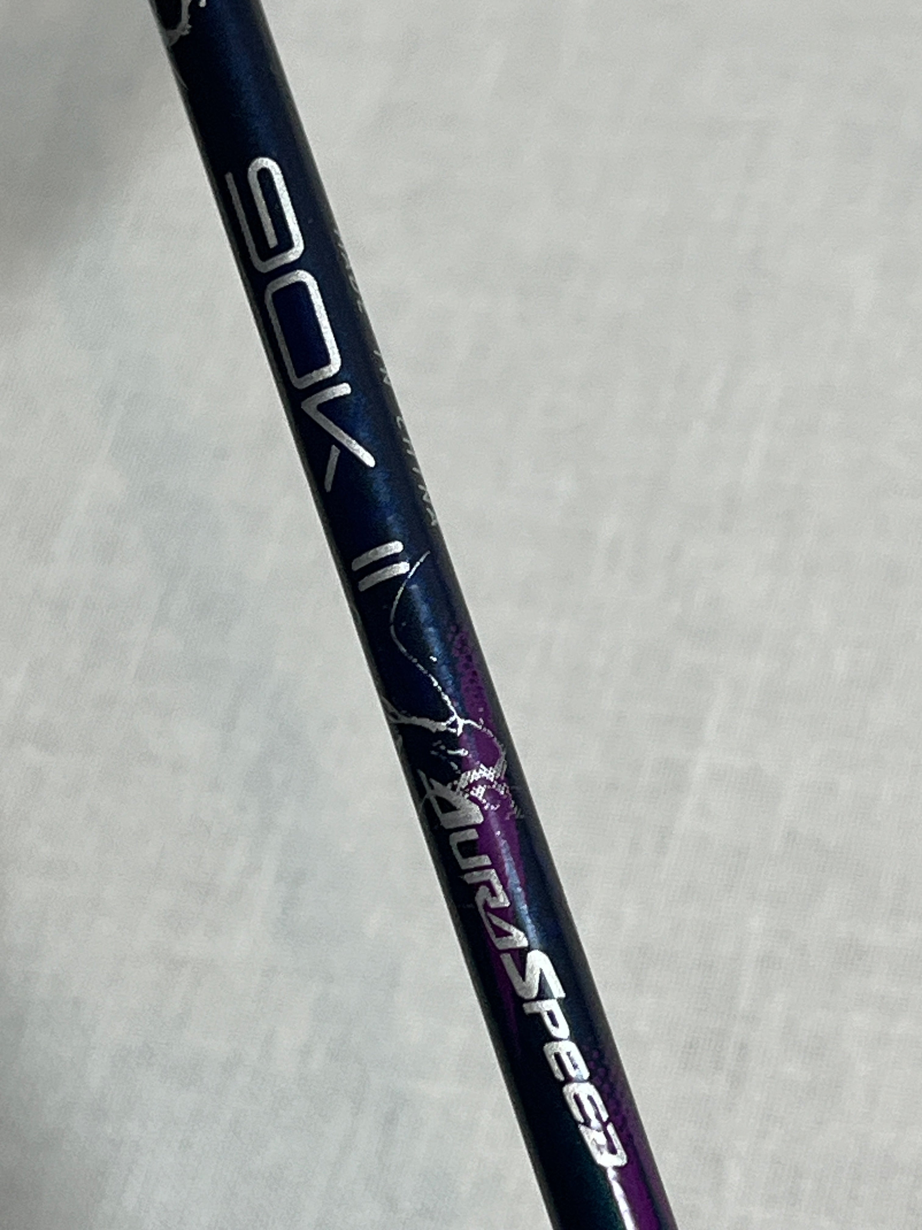 VICTOR AURASPEED 90K  used badminton racket 4UG5 unstrung