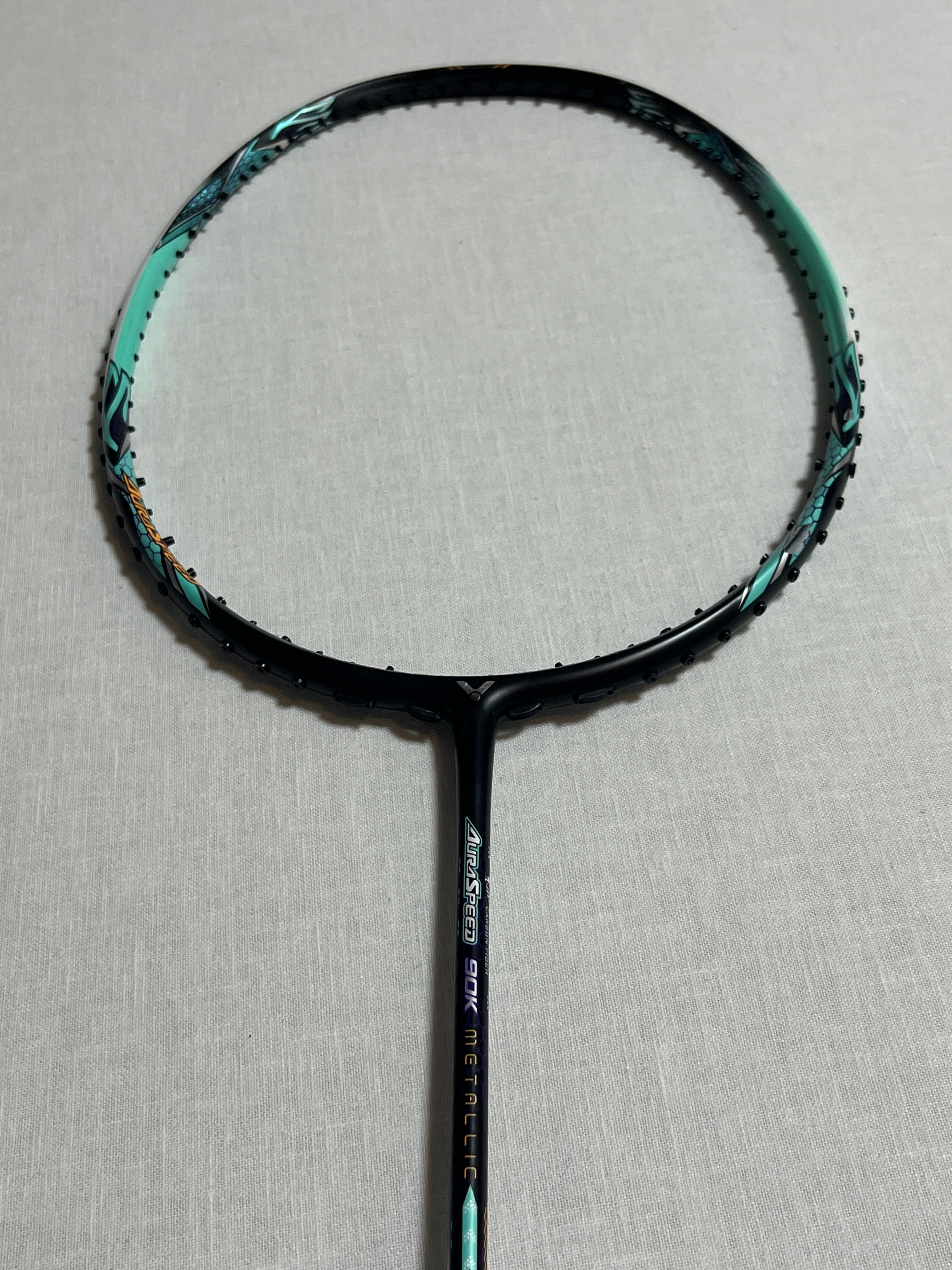 VICTOR AURASPEED 90K METALLIC used badminton racket 4UG5 unstrung