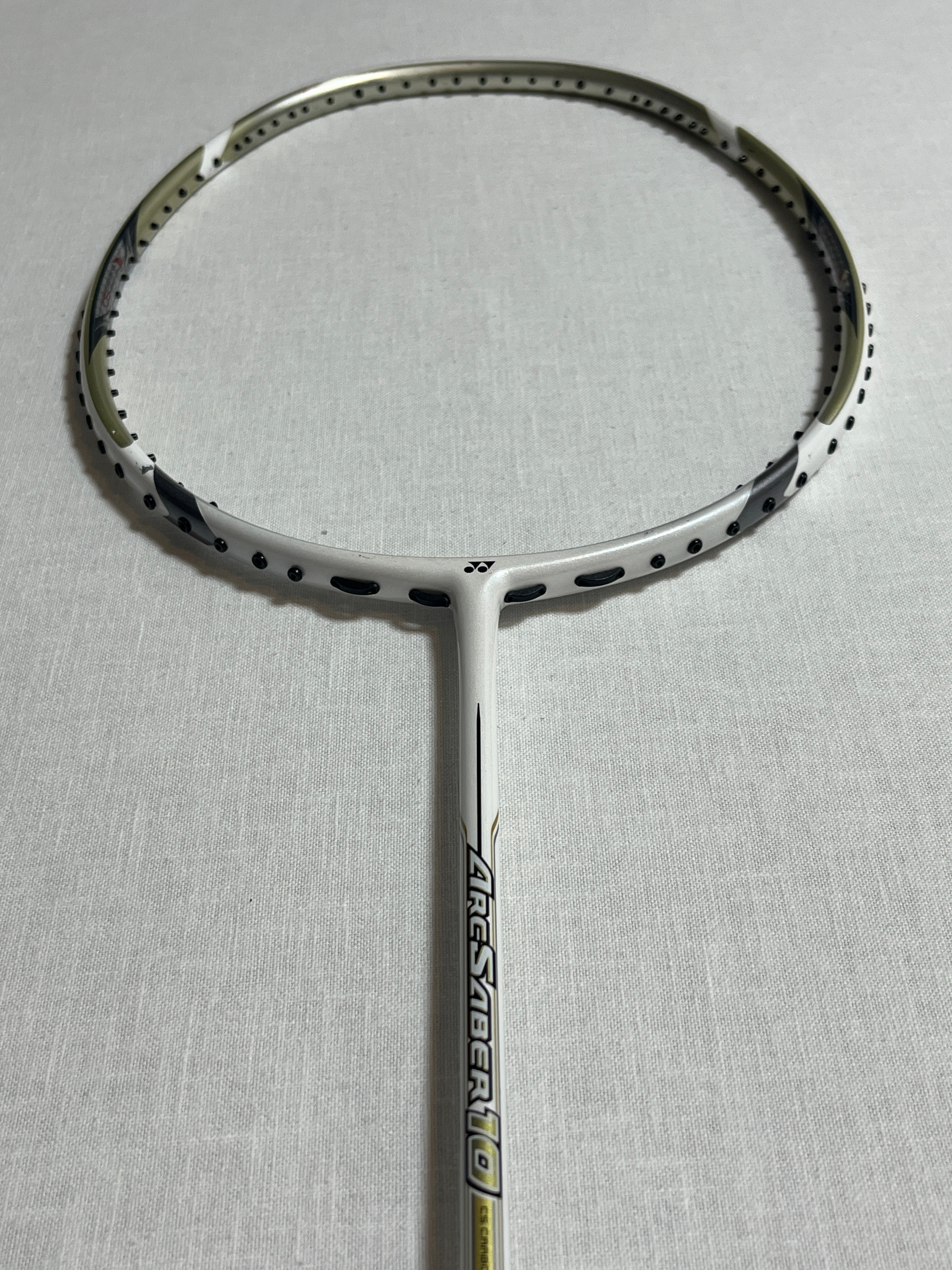 Yonex used Arcsaber 10 badminton racket 3U unstrung