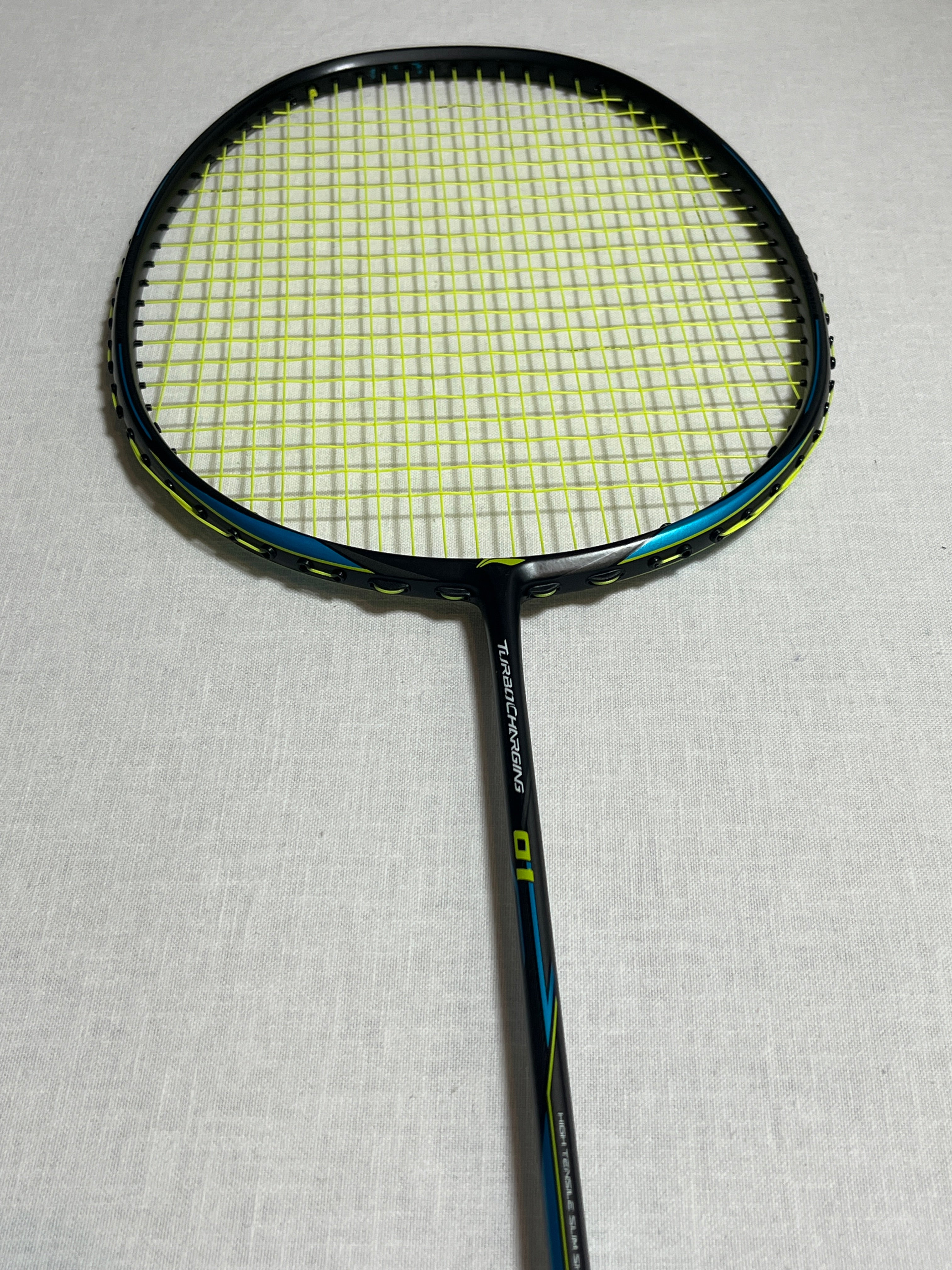 Li-Ning used badminton racket TURBOCHARGING 01 strung 26lbs(MAX 30lbs)